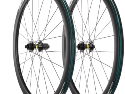 Roues MAVIC Cosmic S42 carbone