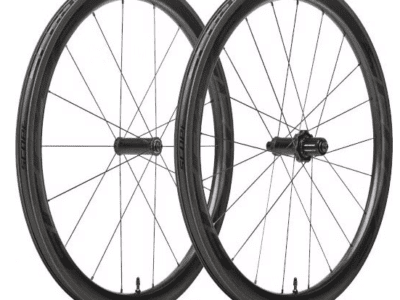 Roues SCOPE R4 carbone 45 mm pneu patins Noire