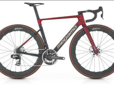 MEGAMO PULSE ELITE 00 SRAM RED AXS 2025 RED/WHITE ZIPP 454 NSW