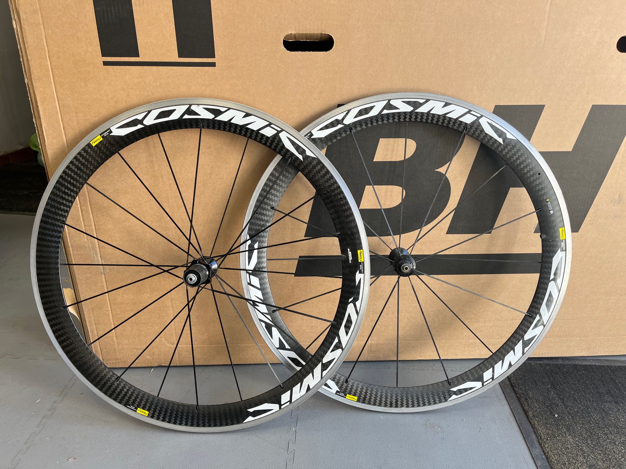 Cosmic Ultimate Roue Cosmic Carbone Cosmic Carbone Ultimate Mavic 