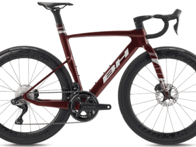 Vélo BH AEROLIGHT 7.0 Shimano Ultégra Di2 12V 2026 Rouge bordeaux