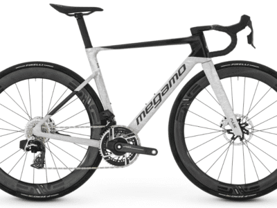 Vélo MEGAMO PULSE SLR ENVE SRAM Red AXS 12V PowerMeter" Limited Edition" 2026 White