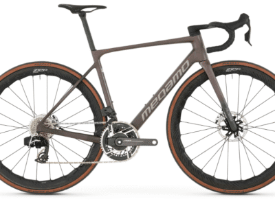 Vélo MEGAMO RAISE SLR 00 carbone SRAM RED AXS 12V 2026 Garnet UD