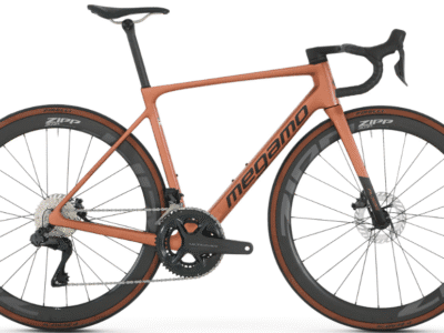 Vélo MEGAMO RAISE 05 CW carbone SHIMANO Ultégra Di2 12V 2026 Brown