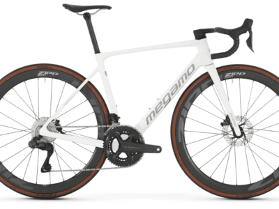 Vélo MEGAMO RAISE 05 CW carbone SHIMANO Ultégra Di2 12V 2026 White