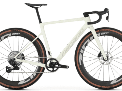 Vélo Gravel MEGAMO SILK 02 Sram Rival 13V Powermeter 2026 Jade Beige