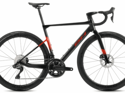 Vélo BH ULTRALIGHT EVO Disc 7.0 Shimano Ultégra Di2 12V 2026 Noir/rouge
