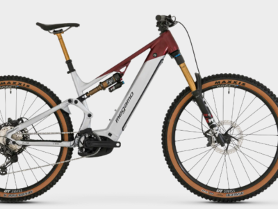 VTT électrique MEGAMO FLAME AL 08 Moteur + batterie BOSCH 800WH 2026 couleurs au choix