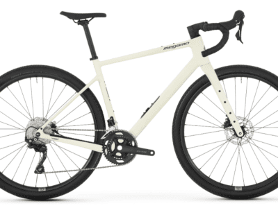 Vélo Gravel MEGAMO WEST 15 Carbone Shimano GRX 2x11V 2026 Sand