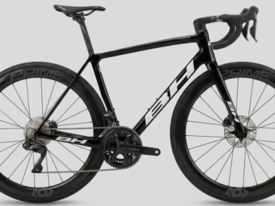 Vélo BH Superlight "Limited Edition" Shimano 105 Di2 12V Black Carbone 2026