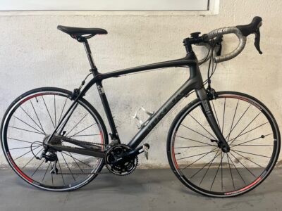 Vélo TREK DOMANE OCLV Carbone 400 Shimano 105 Triple 10V " Occasion"